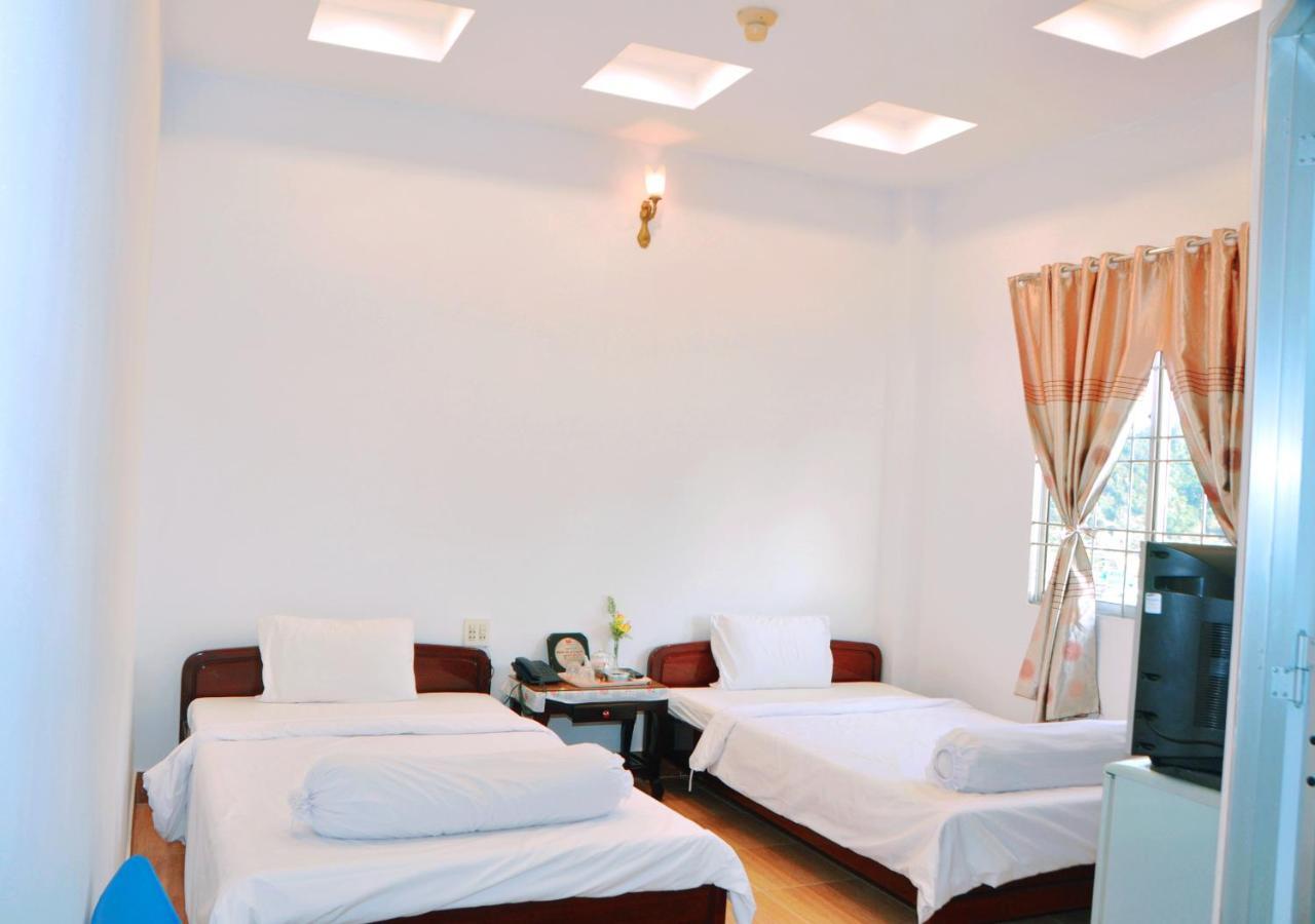 Du Hung 1 Hotel Ha Tien Δωμάτιο φωτογραφία